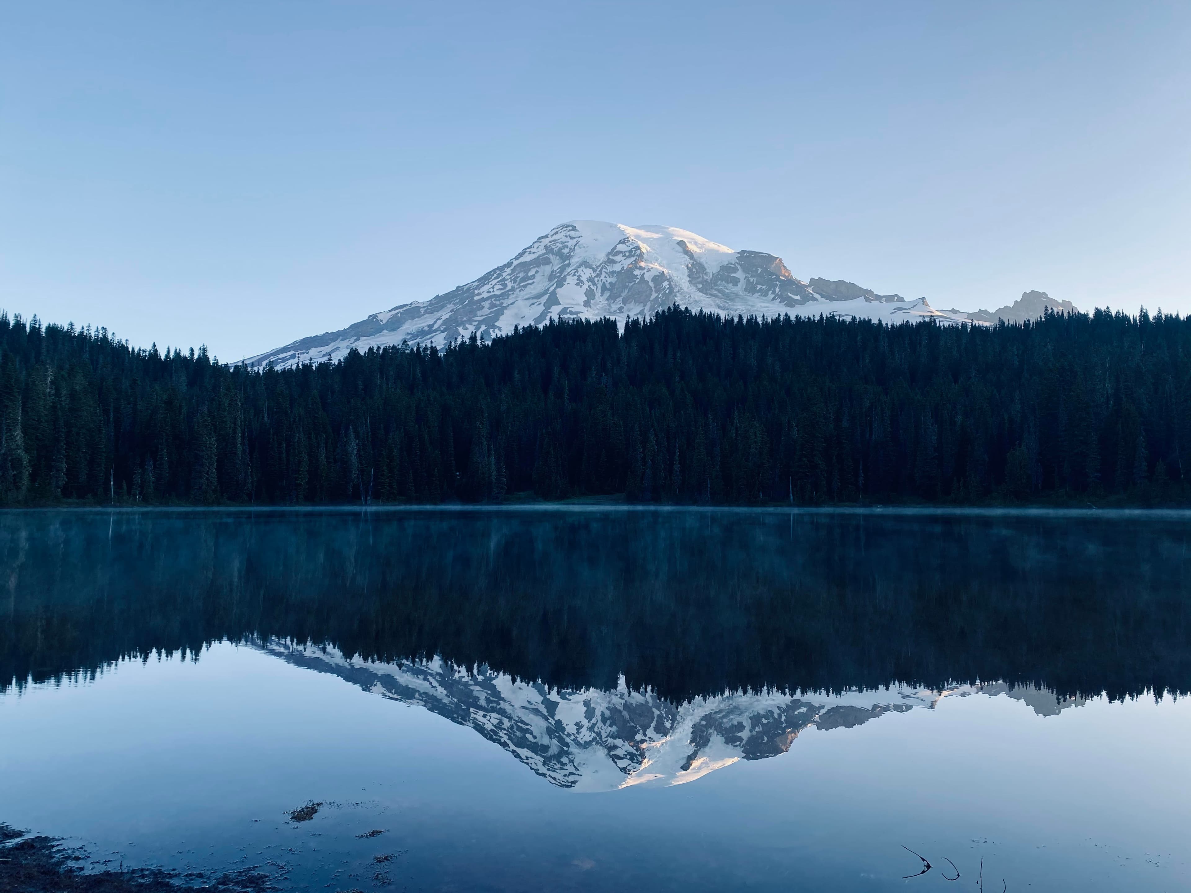Picture of Mount Rainier