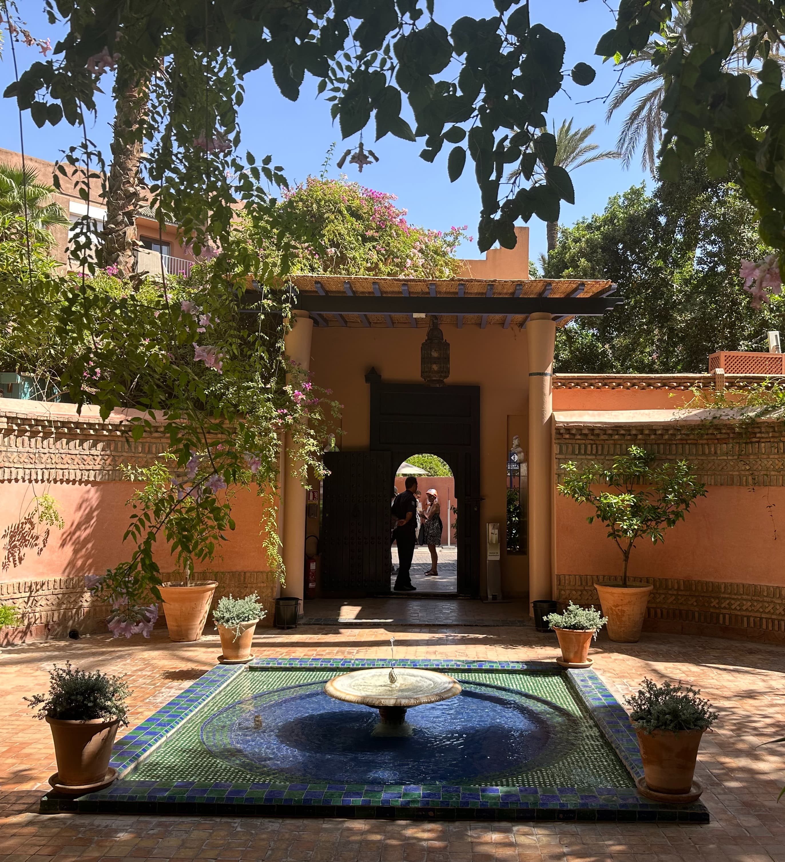 Marrakech creates a mesmerizing blend of culture and charm.